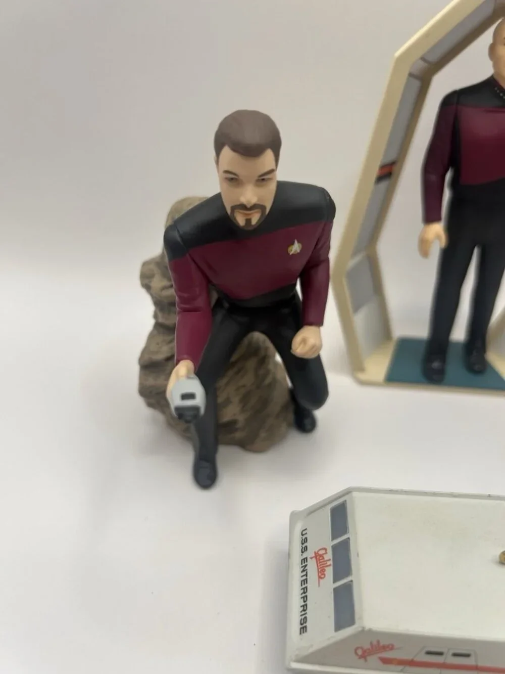 Star Trek Ornaments Hallmark Keepsake 92-96 Mr Spock Riker Picard Ship Lot Of 4